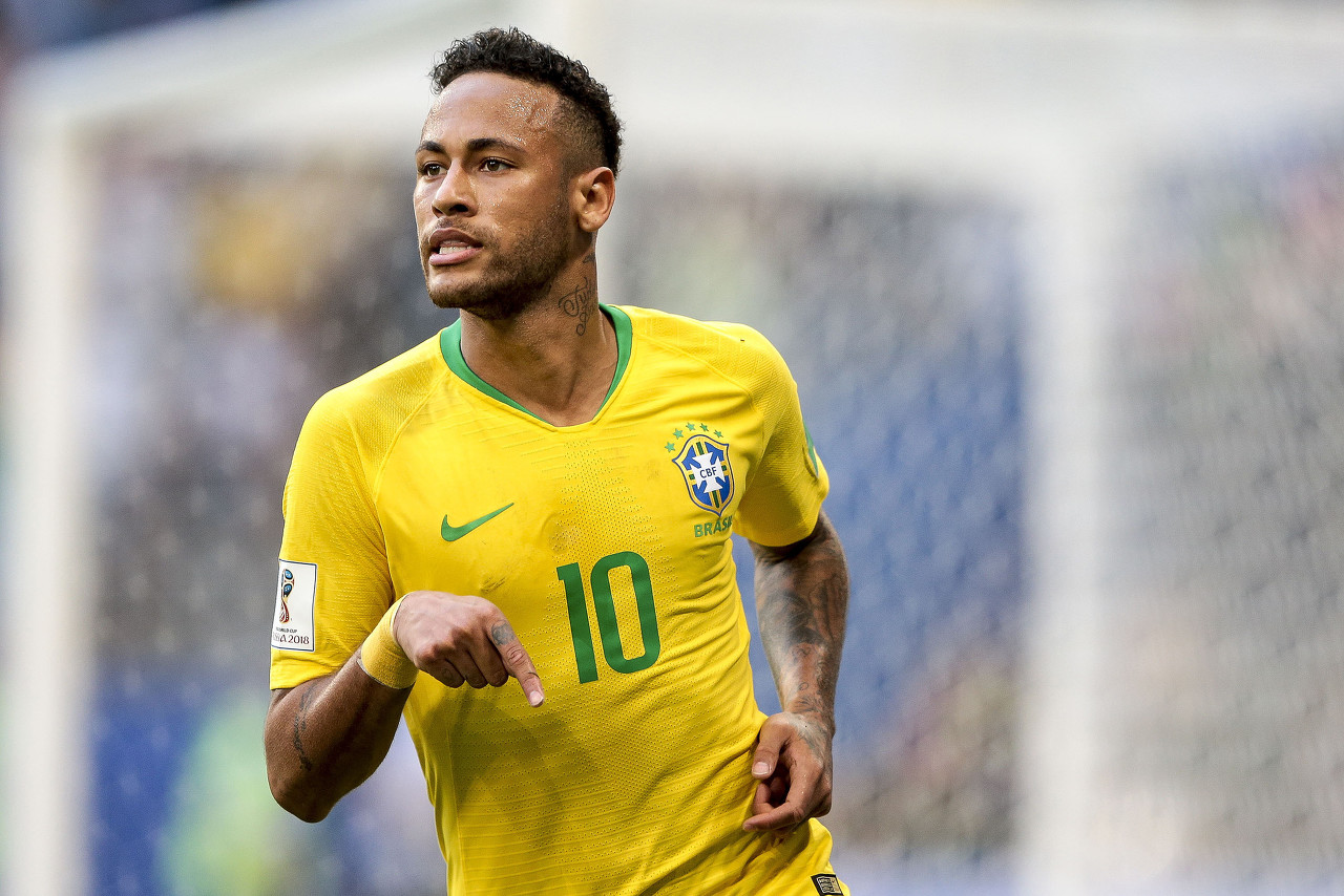 令人耳目一 令人耳目一