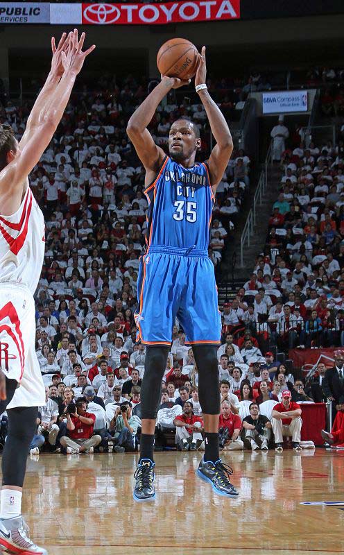 年轻球员在 年轻球员在